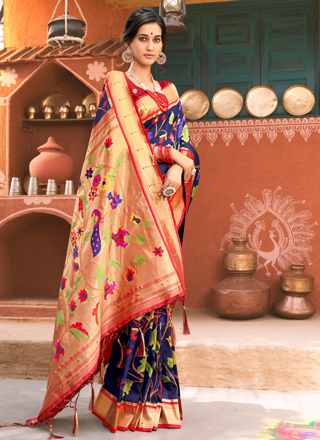 PRAGYA Paithani Silk