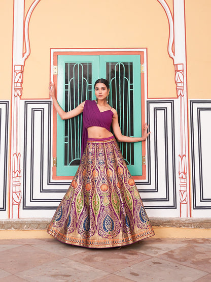 Lehenga Choli: Ethereal Banarasi Lehenga with Zari Weaving Work and Georgette Blouse