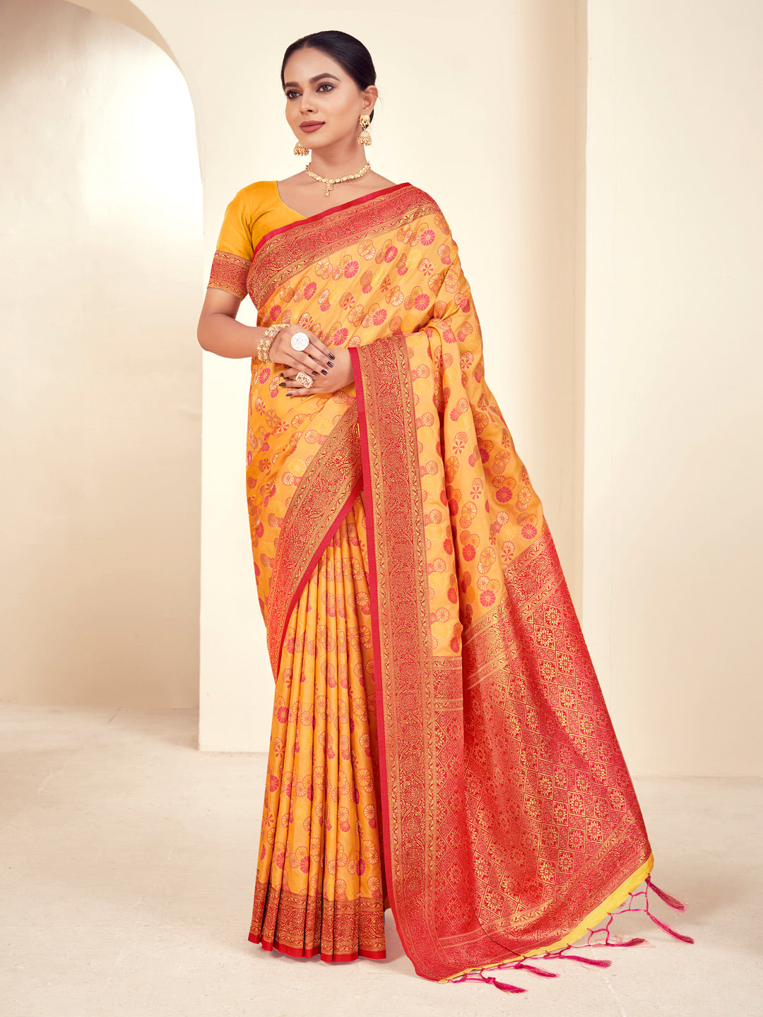 Majestik Paithani Silk