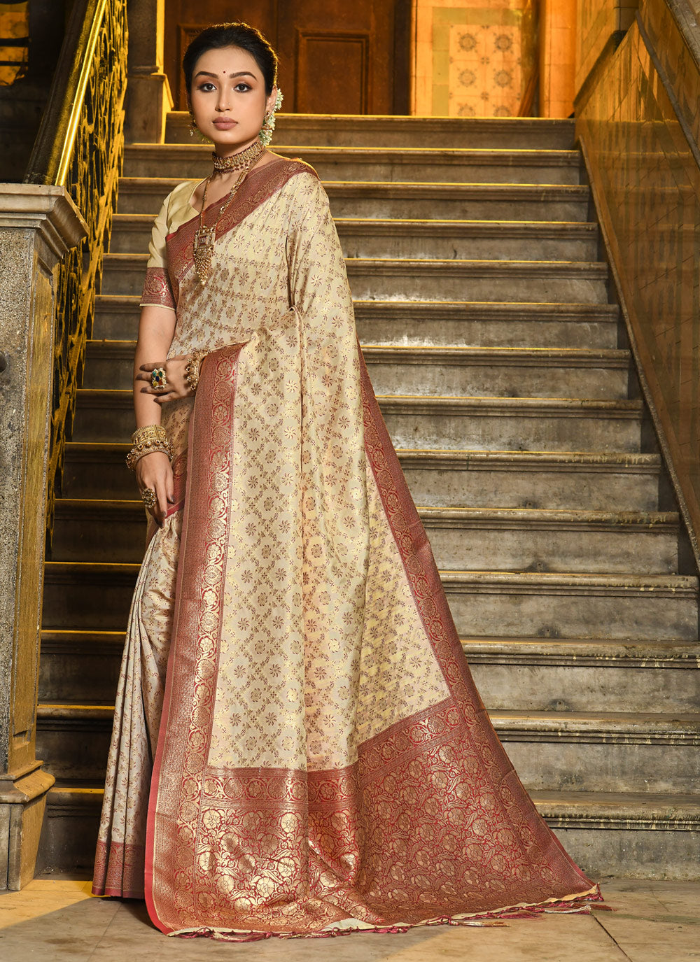 MINAKARI Banarasi Silk